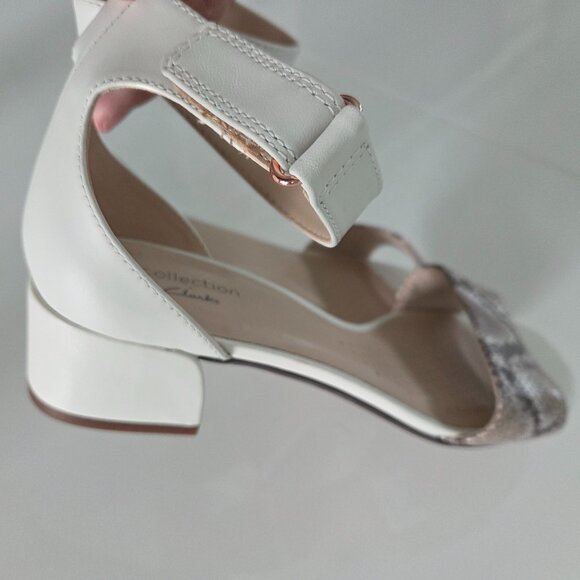 NWOT Snake Print Heels 8 - Picture 7 of 10